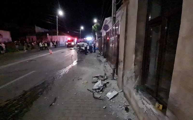 (Foto) O șoferiță beată a omorât 4 muncitori care asfaltau strada. „Dați-mi o gură de apă pentru că am copii acasă și nu vreau să mor” 2