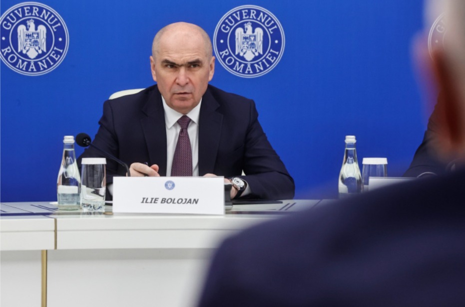 Fără taxe noi, dar cu tăieri de cheltuieli: cum arată „bugetul relansării” schițat de Bolojan pentru 2026 1
