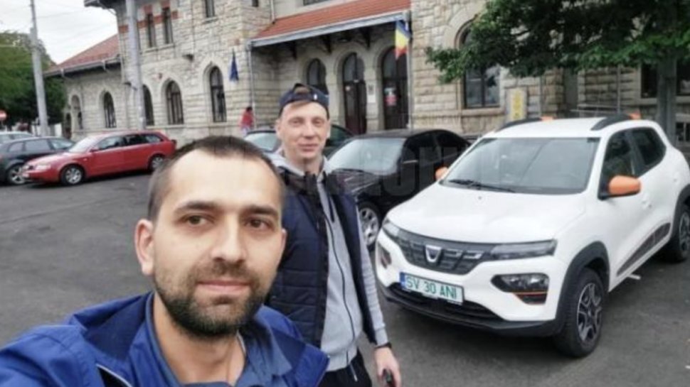 Recordul unui șofer român de Dacia Spring electric: ”Nu găseam bilete de avion. M-am hotărât să iau Spring-ul tatălui din curte și să ne ducă până la Berlin” 1