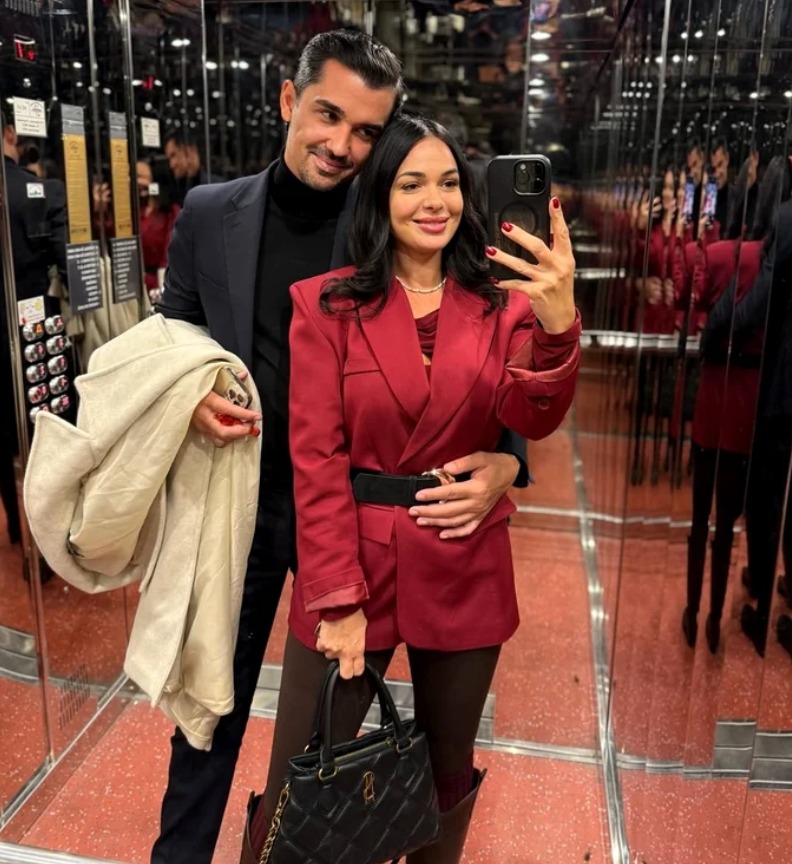 Deea Maxer iubește din nou. Cine este bărbatul cu două fetițe care i-a readus liniștea. Are o meserie rar întâlnită 1