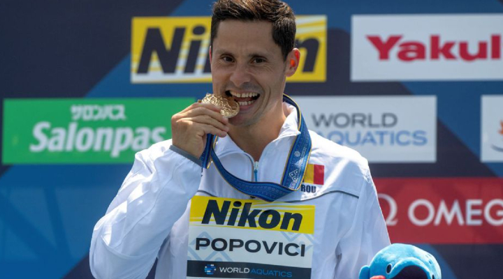 Popovici, mesaj devastator pentru autoritățile din România, după ce a câștigat Campionatul Mondial: „Am câștigat cu oase rupte, din banii mei. Eram la un moment dat cu piciorul rupt, cu șuruburi. Îl rupsesem după o săritură de la 20 de metri” 1