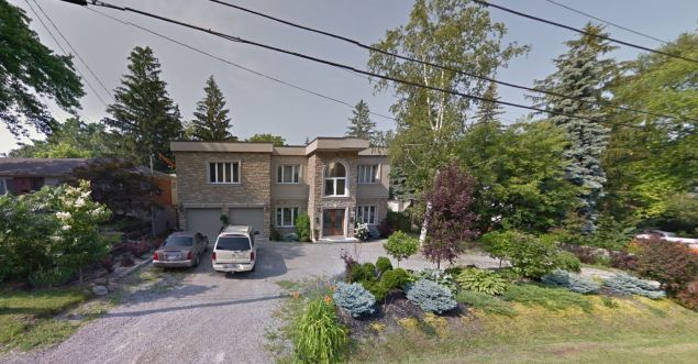 (Foto) Ștefan Hrușcă locuiește într-o vilă de lux, în Canada. Regele colindelor nu s-a mai întors în România de doi ani 3