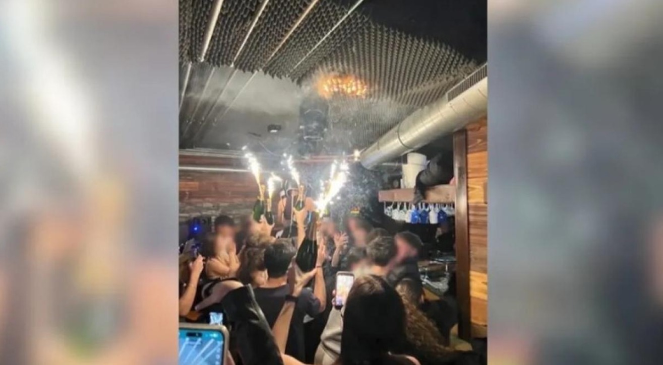 (Video) Ce este Fenomenul „flashover”. Momentul când ar fi izbucnit incendiul în barul Le Constellation: cel puțin 40 de morți și 115 răniți. Cum ajută România după această tragedie 1